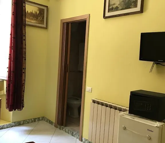 לינה וארוחת בוקר Cappellini רומא