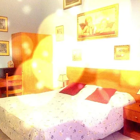 ベッド・アンド・ブレックファスト B＆b カッペリーニ