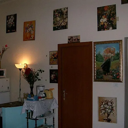 ベッド・アンド・ブレックファスト B＆b カッペリーニ ローマ